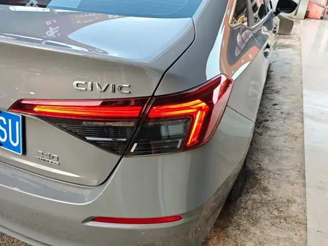 Honda Civic — Фото автомобиля 7
