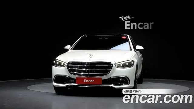 Mercedes-Benz S-Class — Фото автомобиля 3