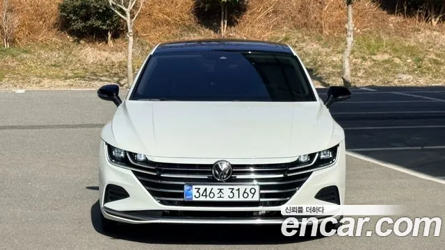 Volkswagen Arteon — Фото автомобиля 2