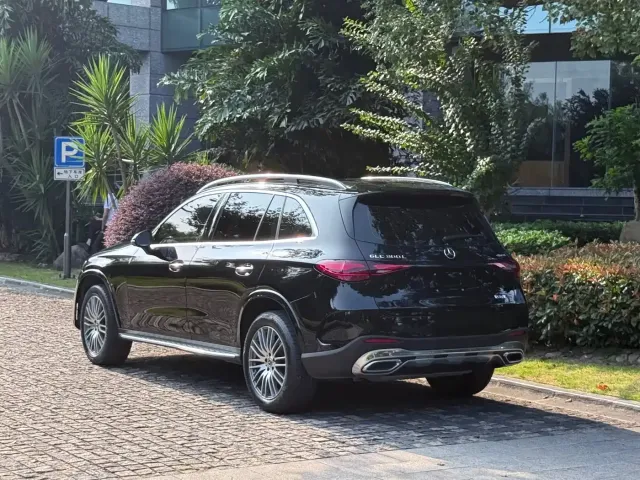 Mercedes-Benz Mercedes-Benz GLC 2025 GLC 300 L 4MATIC Dynamic 5-seater — Фото автомобиля 4