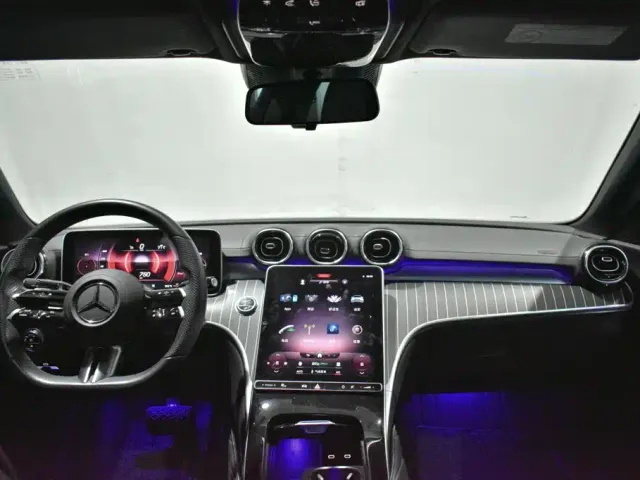 Mercedes-Benz C-Class — Фото автомобиля 9