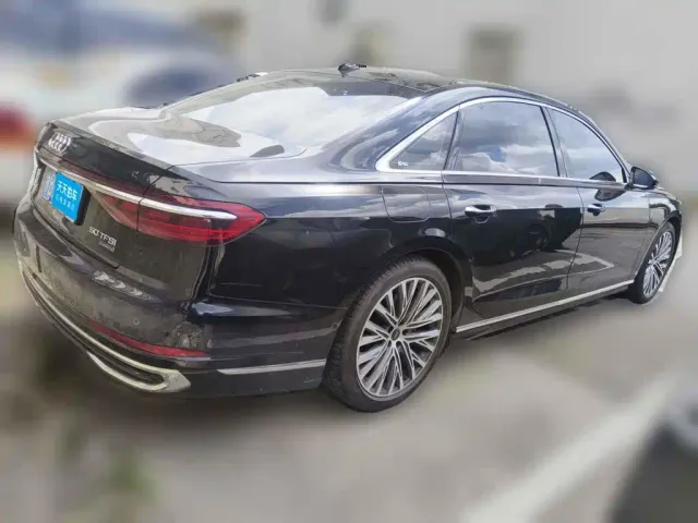 Audi Audi A8 2024 Model A8L 50 TFSI quattro Premium Selection — Фото автомобиля 5