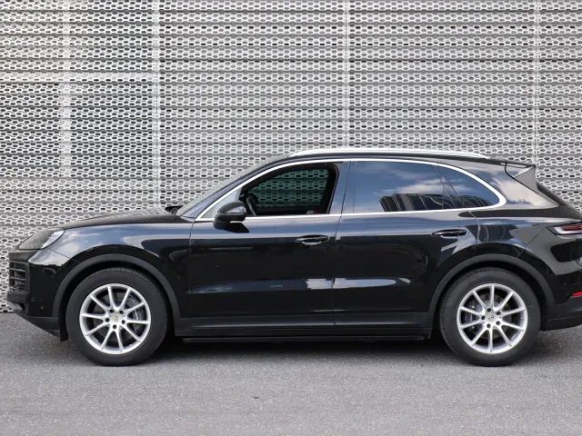 Porsche Cayenne — Фото автомобиля 3