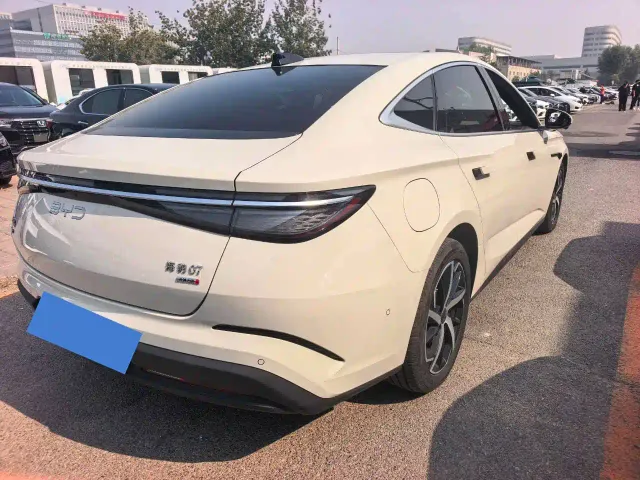 BYD Seal 07 DM-i — Фото автомобиля 5