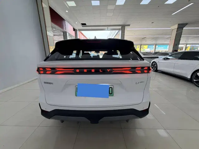 Geely Galaxy L7 — Фото автомобиля 9