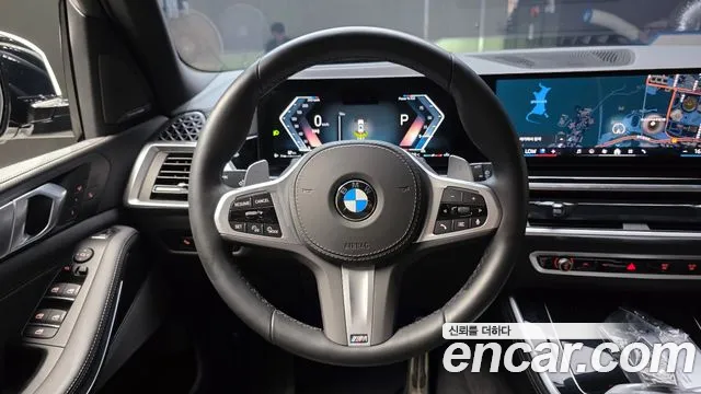BMW X5 xDrive 40i M Sport — Фото автомобиля 13