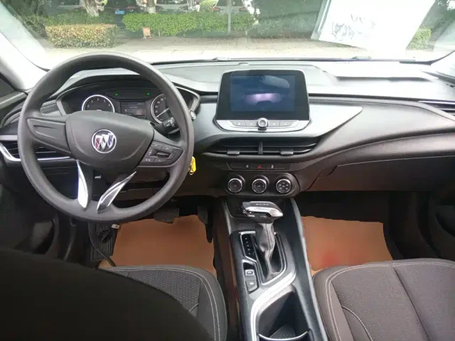 Buick Verano — Фото автомобиля 5