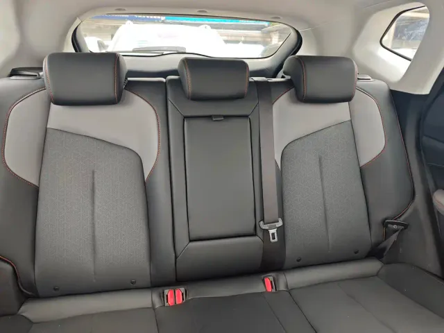 Changan Z6 — Фото автомобиля 11