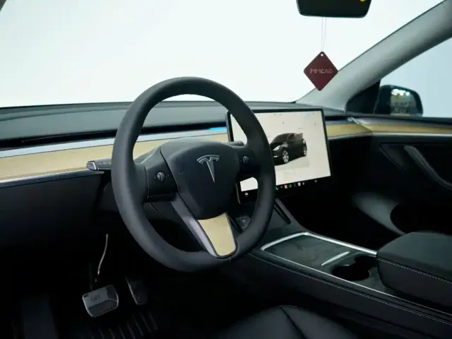 Tesla Model Y 2022 Facelift Rear-Wheel Drive Version — Фото автомобиля 20