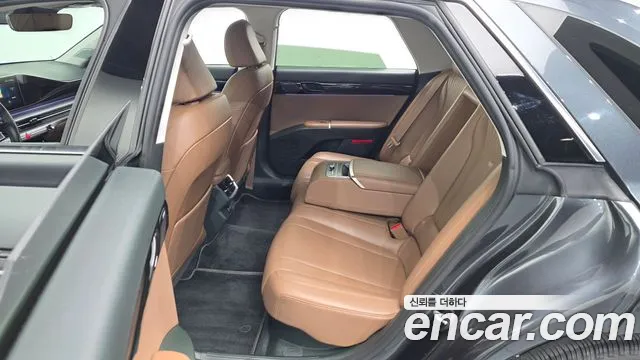 Hyundai Grandeur GN7 — Фото автомобиля 17