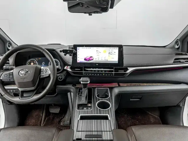 Toyota Granvia — Фото автомобиля 30