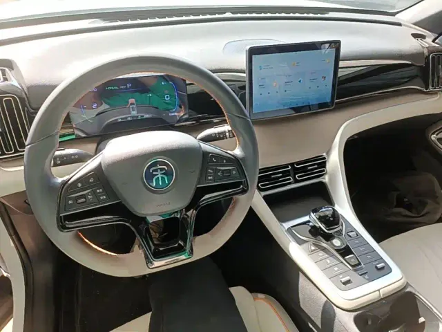 BYD Song Pro — Фото автомобиля 9