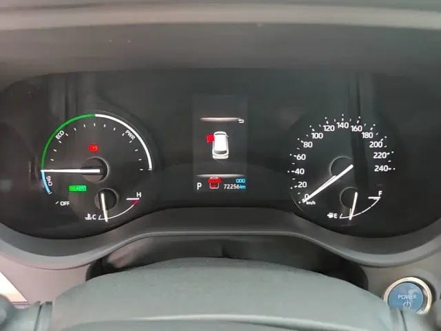 Toyota Sienna — Фото автомобиля 11