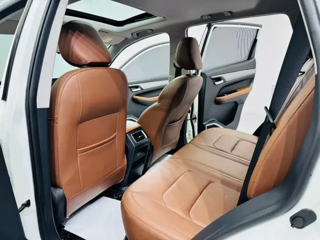 Geely Vision X6 — Фото автомобиля 10