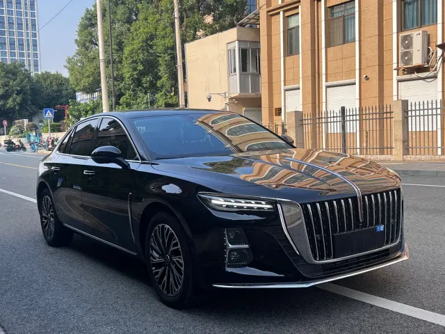 Hongqi H5 — Фото автомобиля 2