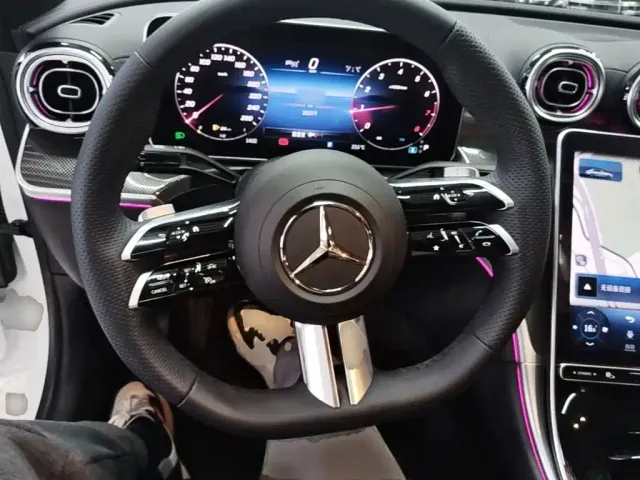 Mercedes-Benz C-Class — Фото автомобиля 10