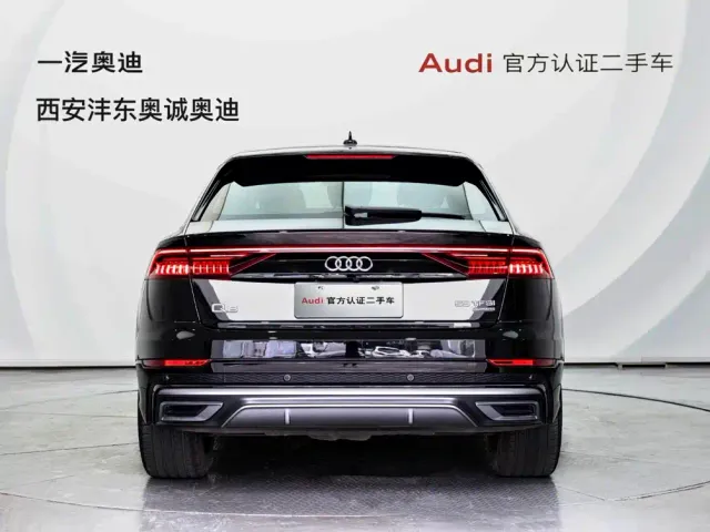 Audi Audi Q8 2023 55 TFSI Luxury Sport — Фото автомобиля 4