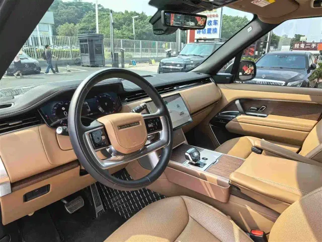 Land Rover Range Rover — Фото автомобиля 8