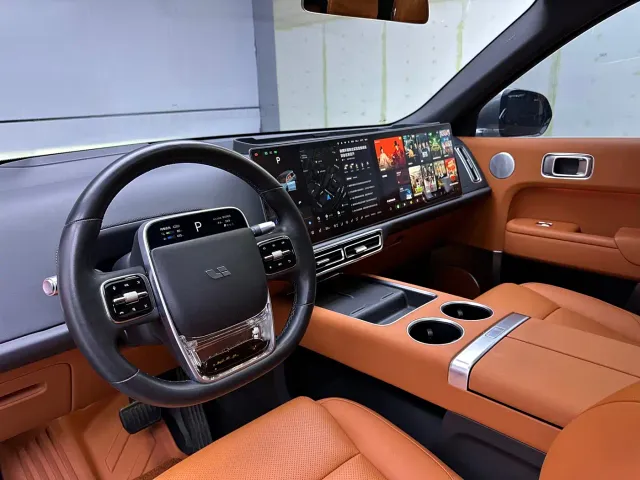 Li Auto L9 — Фото автомобиля 10