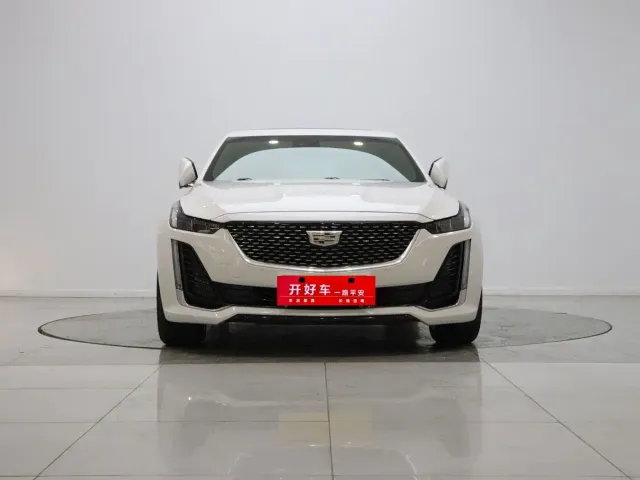 Cadillac CT5 — Фото автомобиля 2