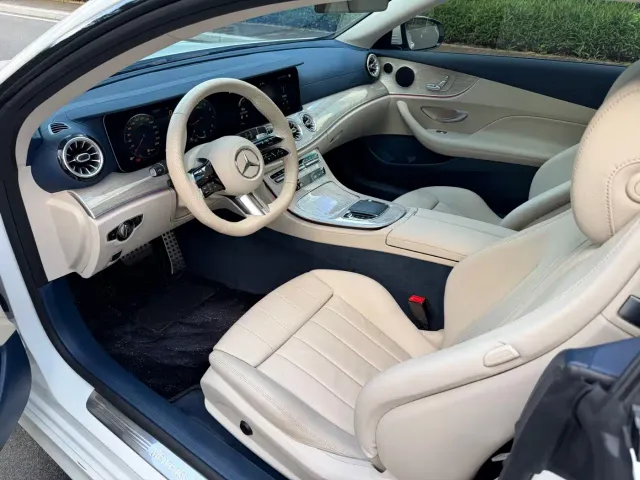 Mercedes-Benz E-Class — Фото автомобиля 6