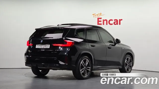 BMW X1 — Фото автомобиля 2