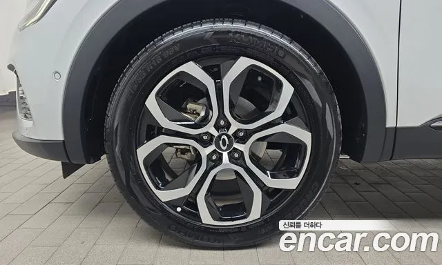 Renault Korea XM3 — Фото автомобиля 5
