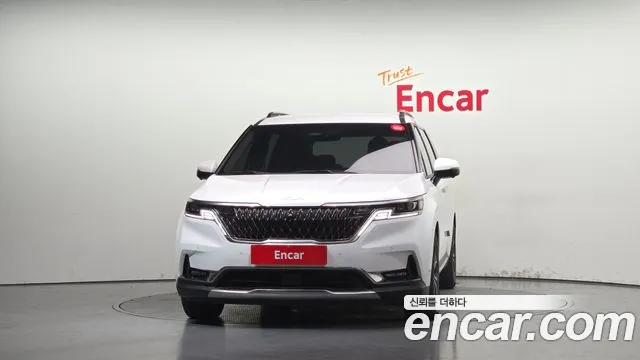 Kia Canival Carnival 4 поколение Бензин 9 мест Signature — Фото автомобиля 3