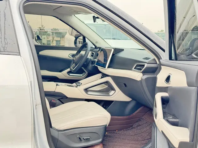 BYD Yuan PLUS — Фото автомобиля 10