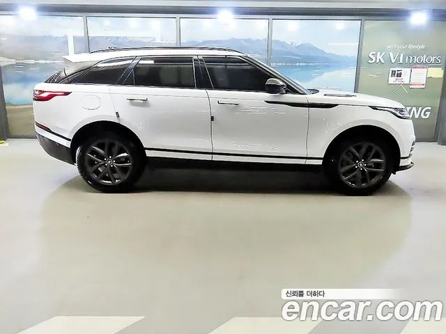 Land Rover Range Rover Velar — Фото автомобиля 3
