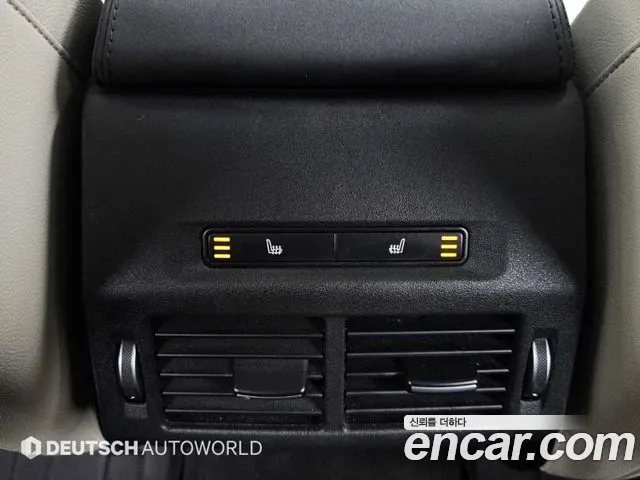 Land Rover Discovery Sport — Фото автомобиля 16