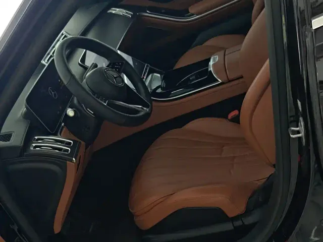 Mercedes-Benz S-Class — Фото автомобиля 9