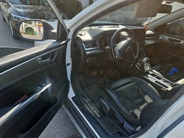 Haval M6 — Фото автомобиля 17