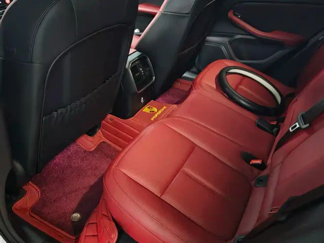 Porsche Macan — Фото автомобиля 7