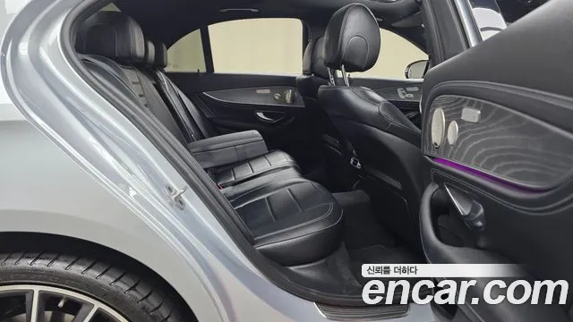 Mercedes-Benz E-Class W213 — Фото автомобиля 17