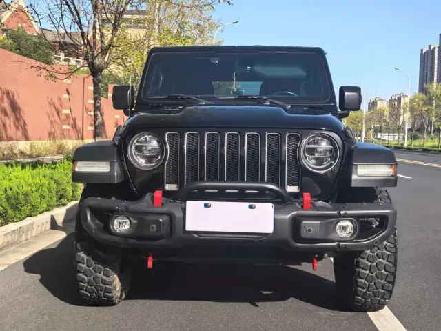 Jeep Wrangler — Фото автомобиля 2