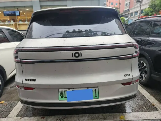 Changan Qiyuan Q07 — Фото автомобиля 4