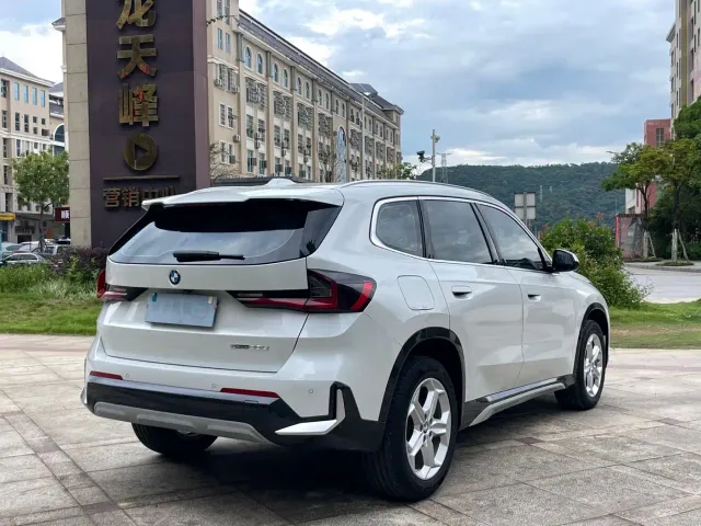 BMW X1 — Фото автомобиля 9