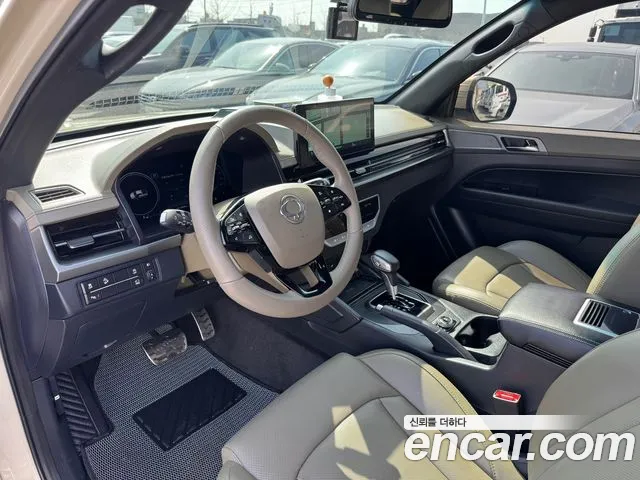 KG_Mobility_Ssangyong Rexton Новый Rexton Sport Khan Дизель 2.2 4WD — Фото автомобиля 7