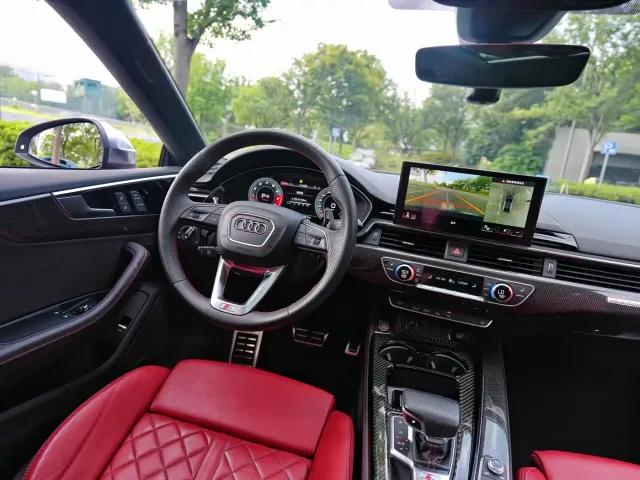 Audi S5 — Фото автомобиля 10
