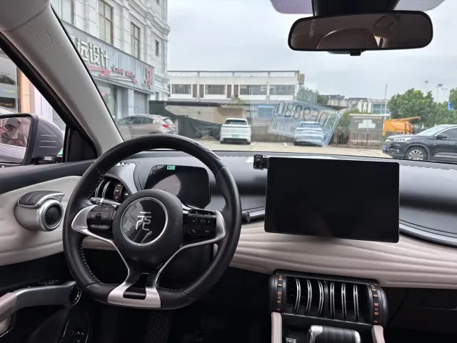 BYD Yuan PLUS — Фото автомобиля 11