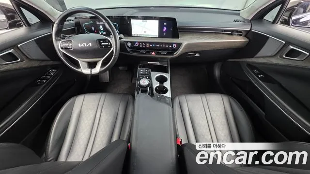 Kia K8 — Фото автомобиля 7