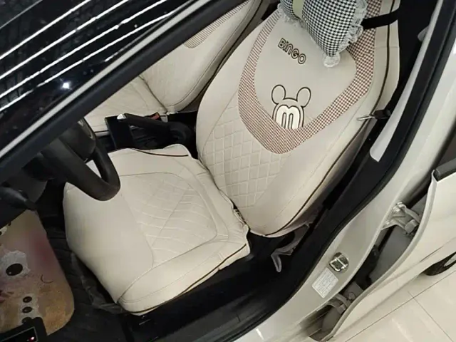Wuling Bingo — Фото автомобиля 14