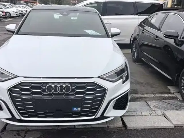 Фотография автомобиля — Audi A3