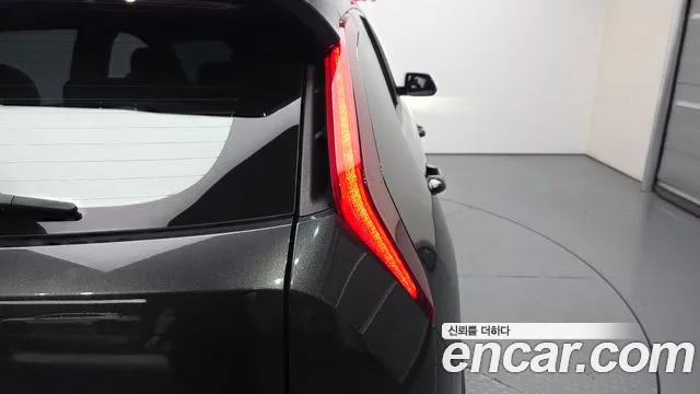 Kia Niro The All New Niro Signature — Фото автомобиля 23