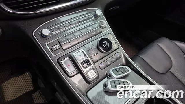 Hyundai Santafe Новый Santa Fe Дизель 2.2 2WD — Фото автомобиля 7