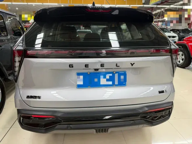Geely Boyue L — Фото автомобиля 14