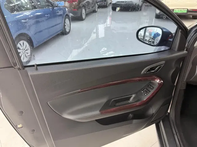 Chery eQ1 — Фото автомобиля 6