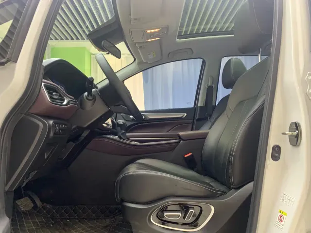 GAC Trumpchi M6 — Фото автомобиля 7