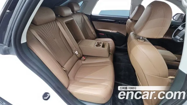 Фотография автомобиля — Hyundai Grandeur Grandeur (GN7) 3.5 LPG 2WD